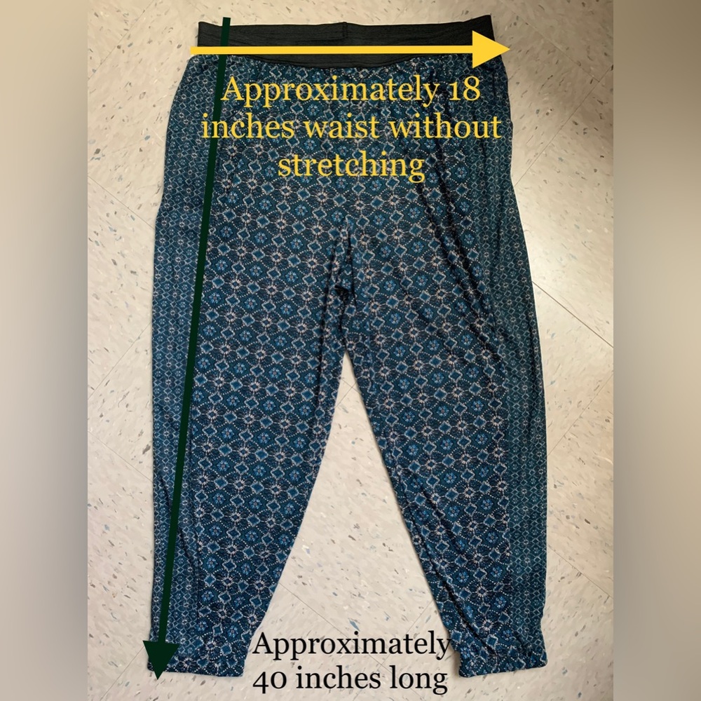 Like New | French Laundry | Size: 1X | Pretty green, blue and tan colors